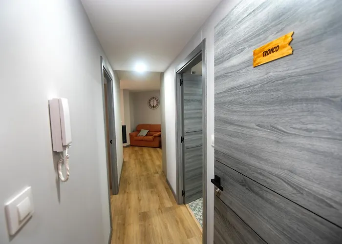 Apartamentos Parrillada Ourense